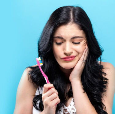 6 Brushing Bad Habits to Avoid
